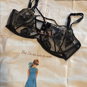 EUC Agent Provacateur DEMELZA Black Lace Bra UK 36DD
